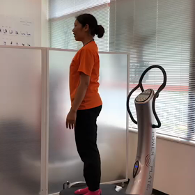 登山に効果抜群‼️ヤシの木のポーズの画像