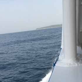 今日は相島に渡りました。の画像