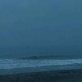 7月13日千葉北、東浪見の朝の波の画像