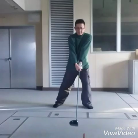 ワイドスタンス、左足体重の画像