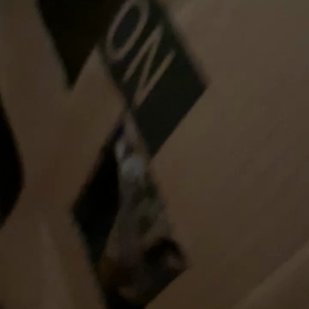 空き箱に立て籠る危険なヤツの画像