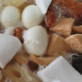 晩御飯におでん。の画像