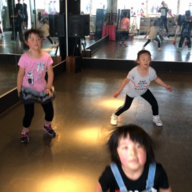 だるまさんが転んだの画像