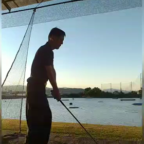 ウェッジがダフり過ぎるの画像