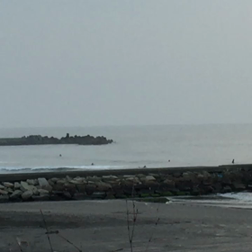 5月27日千葉北、東浪見の朝の波の画像