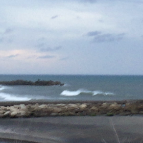 7月5日千葉北、東浪見の朝の波の画像