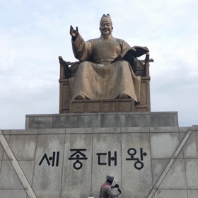 光化門で一年に一度のシャワー？の画像