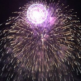 博多湾芸術花火大会2023　最低でした～残念の画像