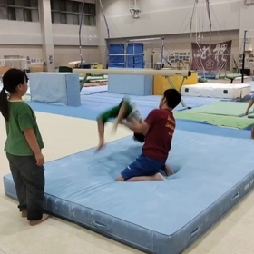 アクロバットレッスンの画像