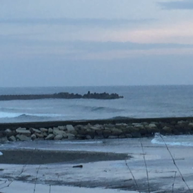 5月31日千葉北、東浪見の朝の波の画像