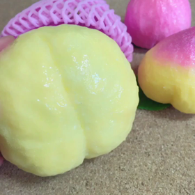 桃　もももももスクイーズ♡の画像