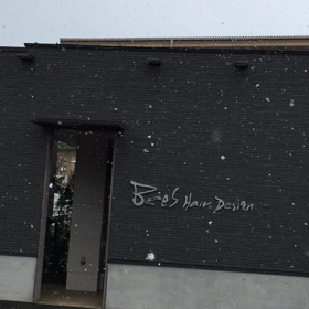 今日も雪が降りました>_<の画像