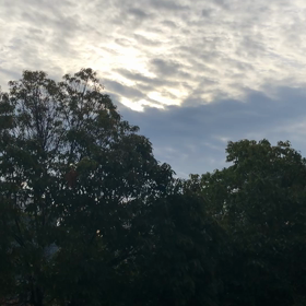 他人からの攻撃を受けて辛い時の画像