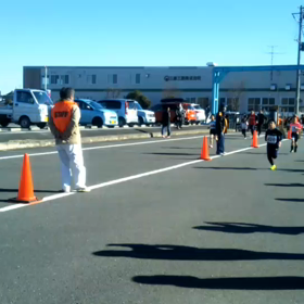 中山マラソン 親子の部 １キロの部 ゴールシーン②の画像