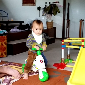 ぶんぶーんの画像