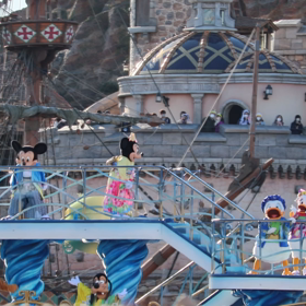 ミッキーさんたちと新年のお祝い動画(*´∀｀*)の画像