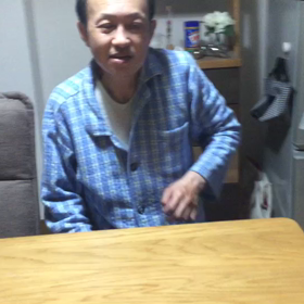 テーブルを滑らせてもの画像