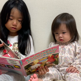 お姉ちゃんの読み聞かせの画像
