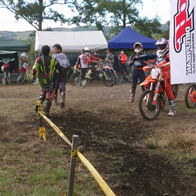 ライダー交代動画の画像