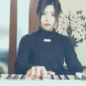 ピアノ 弾き語りの画像
