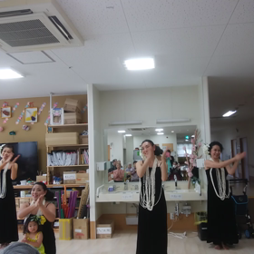 タヒチアンダンスの画像