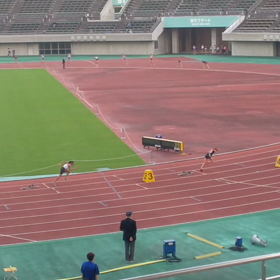 女子リレー 銅メダル獲得の画像