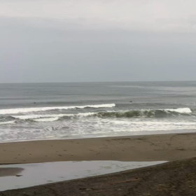 6 月19日千葉北、東浪見の朝の波の画像
