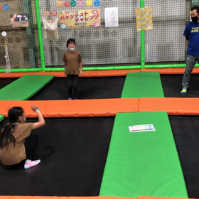 トランポリンから学ぶの画像