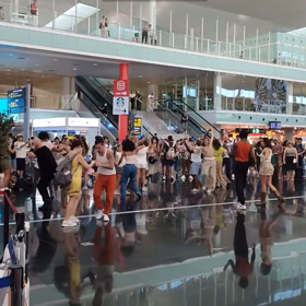 幸せの国かよの画像