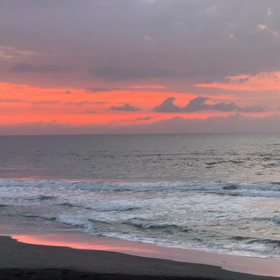 6月4日千葉北、東浪見の朝の波の画像
