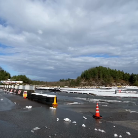 雪のため明日（21日）のスポーツ走行は中止といたします。の画像