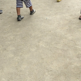 町内グランドの清掃の画像