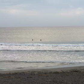 8月25日千葉北、東浪見の朝の波の画像