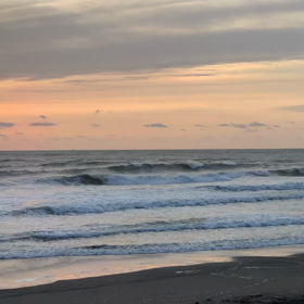 3月18日千葉北、東浪見の 朝の波の画像