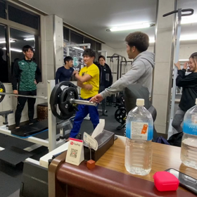 midnight benchpress carnival^_^の画像