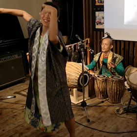 マレーシア生地の陣コートの画像