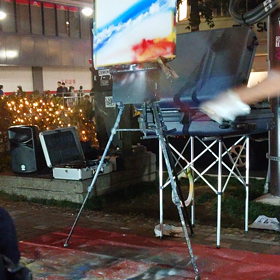 YASUKI（スプレーアーティスト）パフォーマンス2の画像