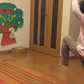 倒立ブリッジの画像