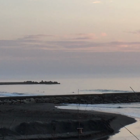 8月24日千葉北、東浪見の朝の波の画像