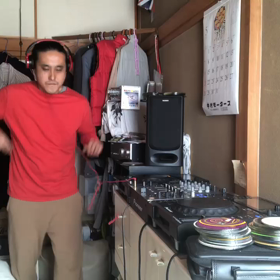 腰にグルーヴを乗せての画像