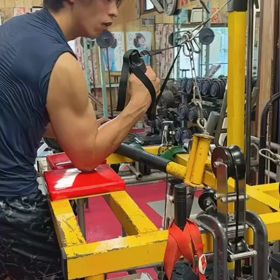 吊り手の神様と合トレの画像