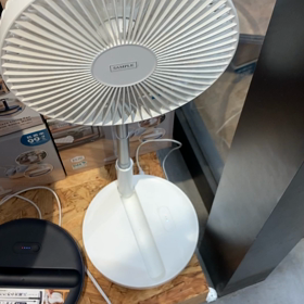 予想外の動きをした扇風機の画像