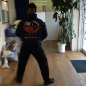 鬼は…店長の画像