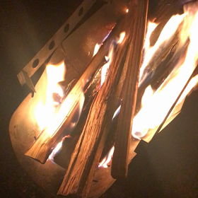 キャンプ季節の画像