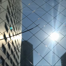 ガラスのヒビの画像