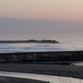 5月11日千葉北、東浪見の朝の波の画像