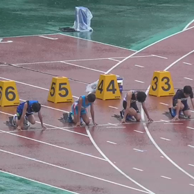 ６年男子100ｍ 9組目の画像