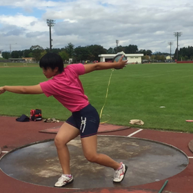 花南 投擲の画像