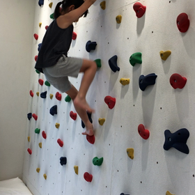 レオンさんと、ボルダリング❗️の画像