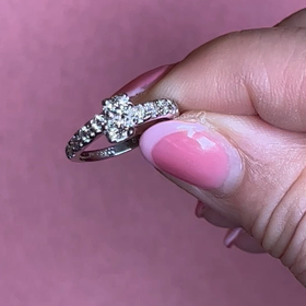 ダイヤモンドリング完成の画像